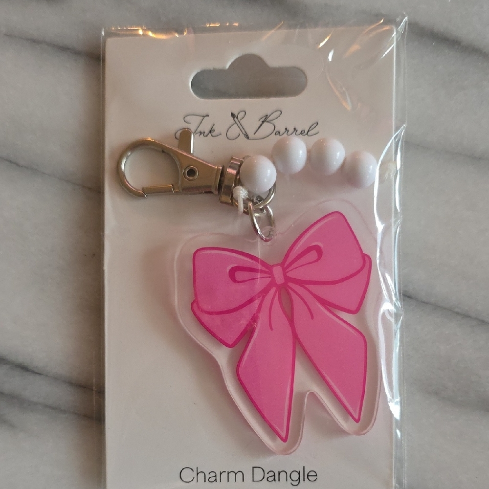 NWT Ink & Barrel 💝🎀Pink Bow Charm Dangle Keychain!  2/$15 Or 3/$20!